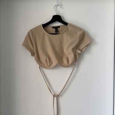 Haut court côtelé beige Forever 21