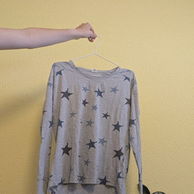 Pyjama mit Sternenmuster 