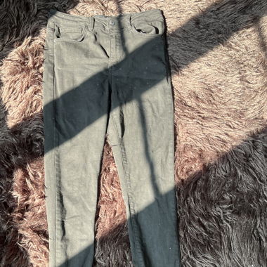 Skinny jeans