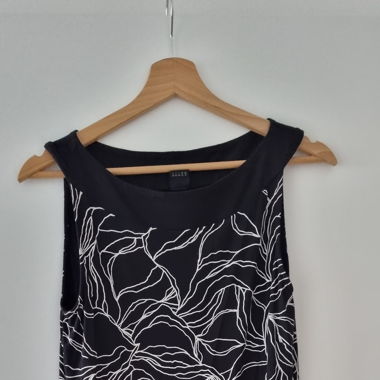 Kleid ärmellos