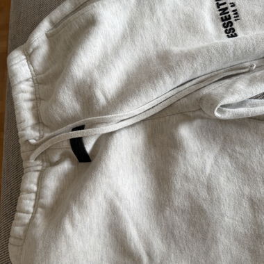 ESSENTIALS Jogginghose