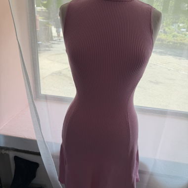 Miniabito in maglia a coste rosa taglia S di Zara