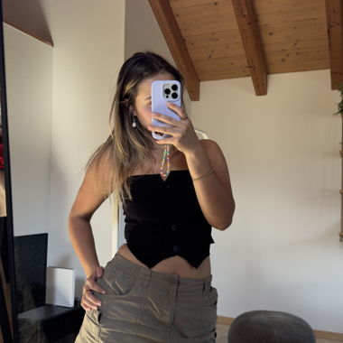 Schwarzes Croptop