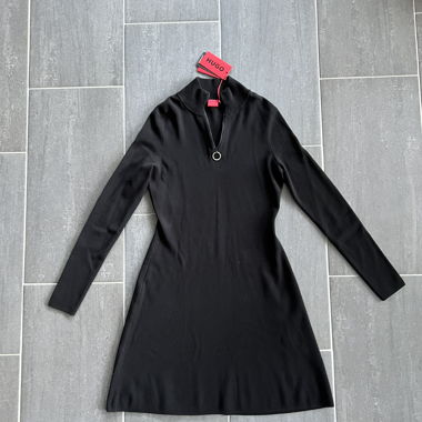 Robe HUGO (maille) noire
