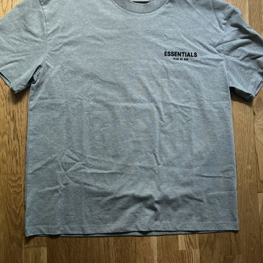T-shirt Essentials grigio
