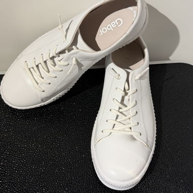 Weisse Gabor Sneaker