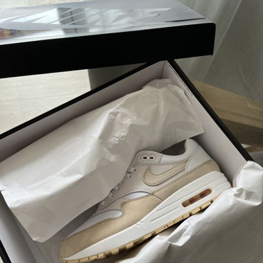 Air Max 1 PRM ESS