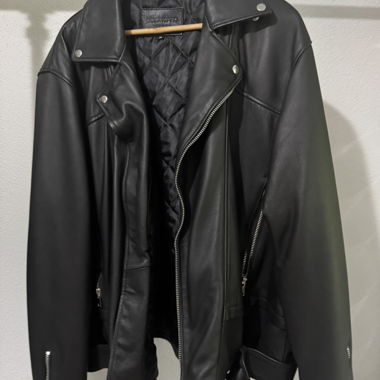Giacca in pelle oversize taglia M