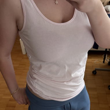 babypink basic tanktop