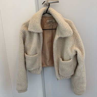 Flauschige Übergangsjacke