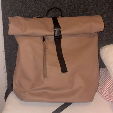 Sac a dos roll-top beige