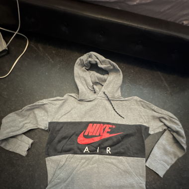 Nike pullover