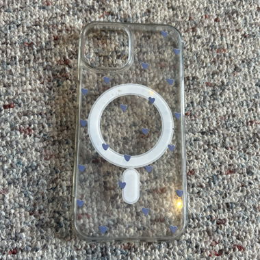iPhone 14 Huelle mit Herzen