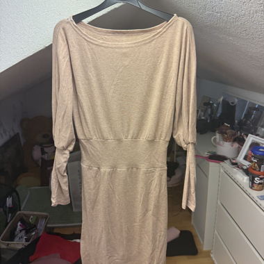 Kleid
