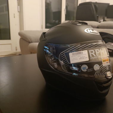 Casque de moto neufs 
