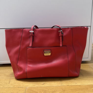 Sac Guess