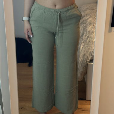 Stradivarius Wide-Leg Pants