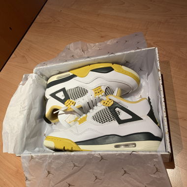 Air Jordan 4 Retro giallo/bianco Gr. 41