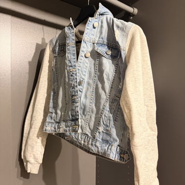 Tally Weijl Jeansjacke mit Kapuze Gr. 38