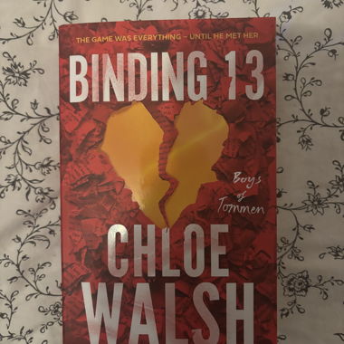 Binding 13 – Chloe Walsh