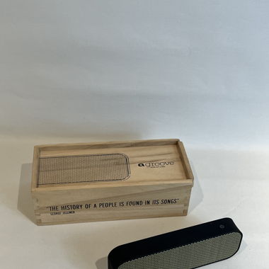 Speaker aGroove