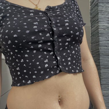 top à fleurs