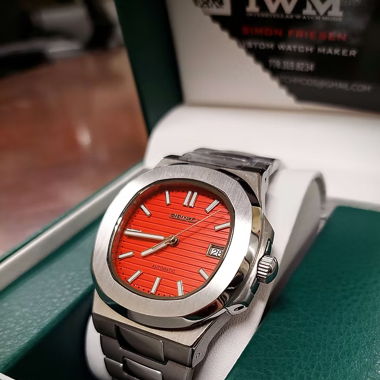 Nautilus Mod „Cherry Red“ NH35 Automatic