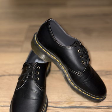 Dr. Martens