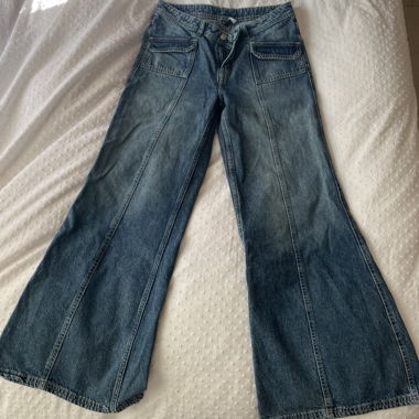 Jeans a zampa