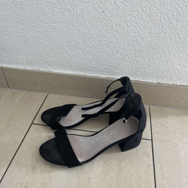 Sandali neri con tacco a blocco