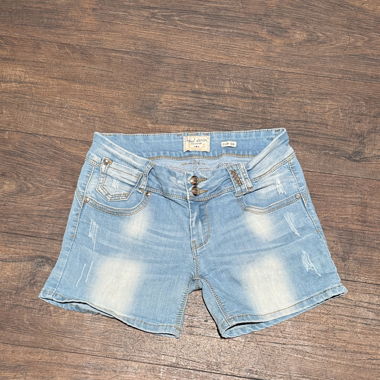 Short en jean clair