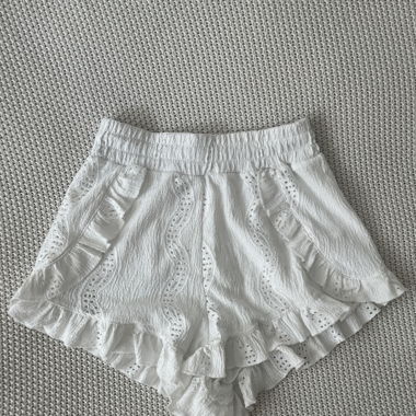 Bershka Shorts with ruffles