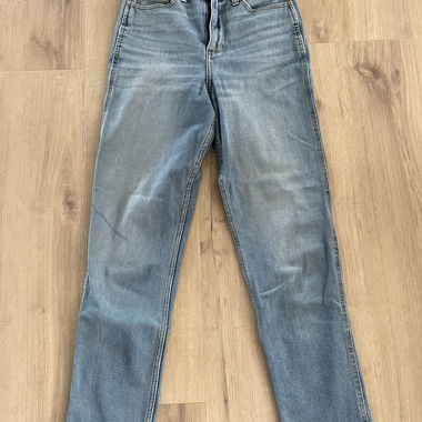 Jeans mom a vita alta Hollister W26/L27