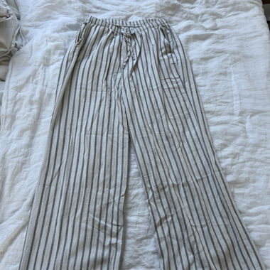 Gestreifte Leinenhose