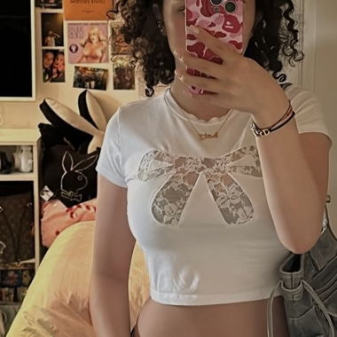 Top with a lace bow 