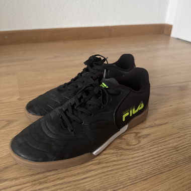 Hallenschuhe Fila Grösse 39
