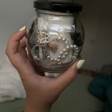 Bocal à bijoux mystère
