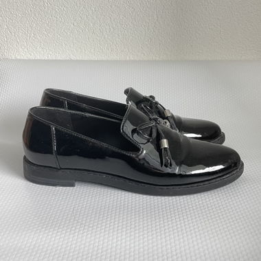 Schwarze Loafers
