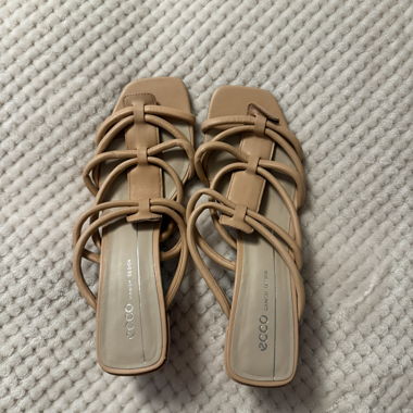 Hellrosa Pumps
