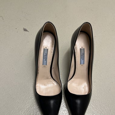 Prada Heels mit weisser Gummisohle