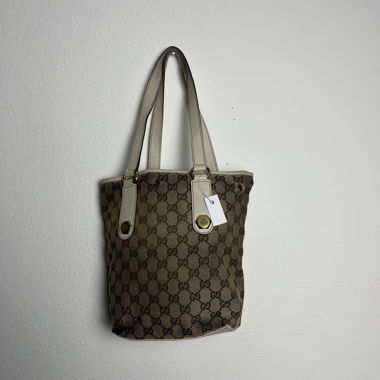 Small Gucci bag 18cm x 25cm