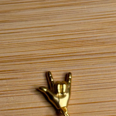 Mano d'Oro