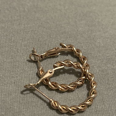 Boucles d’oreilles pour date ! 