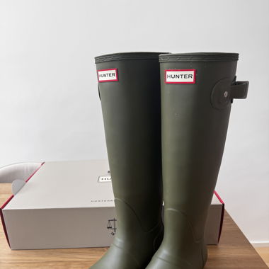 WUNDERSCHÖNE HUNTER STIEFEL - OLIVE LEAF