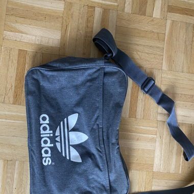 Adidas Tasche