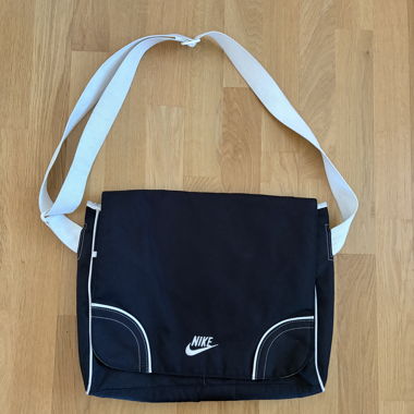 Sac bandoulière Nike vintage noir