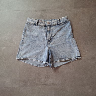 Blue shorts