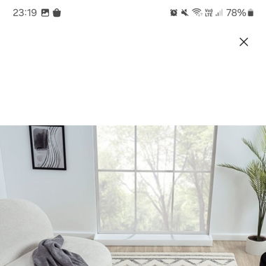 Tapis neuf encore emballé 