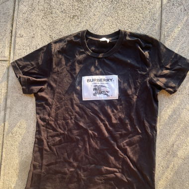 Burberry T-Shirt