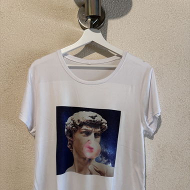 T-Shirt blanc Statue